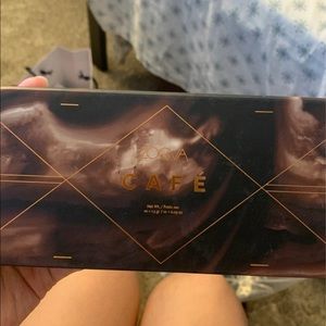 Zoeva Cafe eyeshadow palette